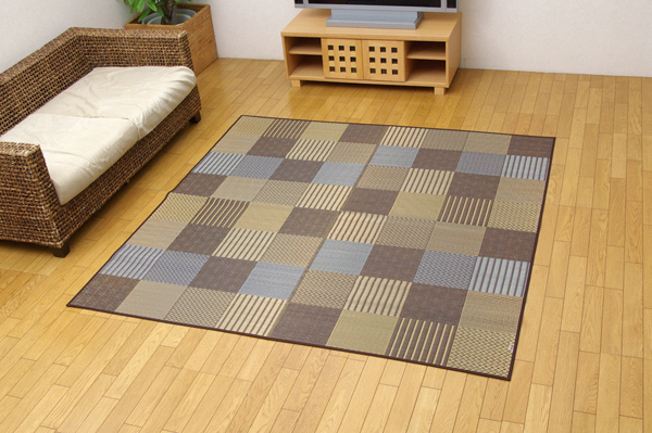 純国産　袋織い草ラグカーペット　「京刺子」　　約191×191㎝　BR　全体
