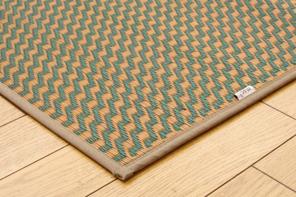 純国産　シンプルい草ラグカーペット 『Fリブロ』 約95×130ｃｍ　GN　角