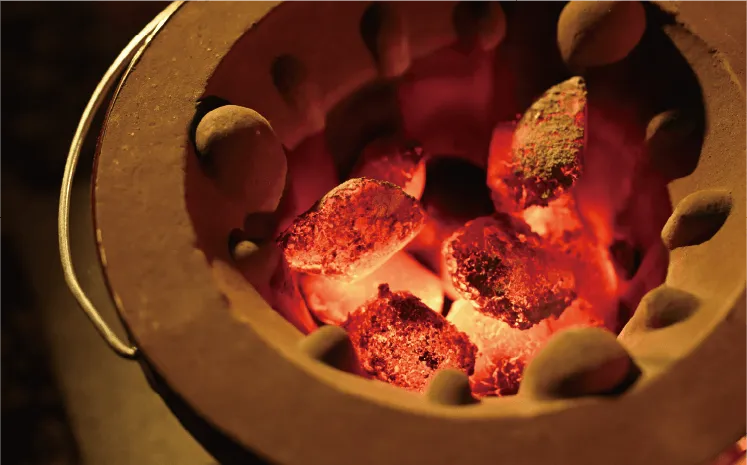 少ない炭でもOK！賢くコスパ重視の燃料節約