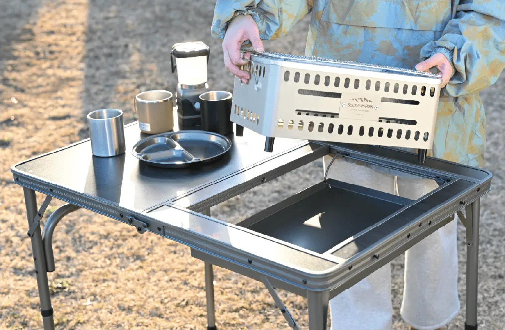 アルミフォールディングテーブル