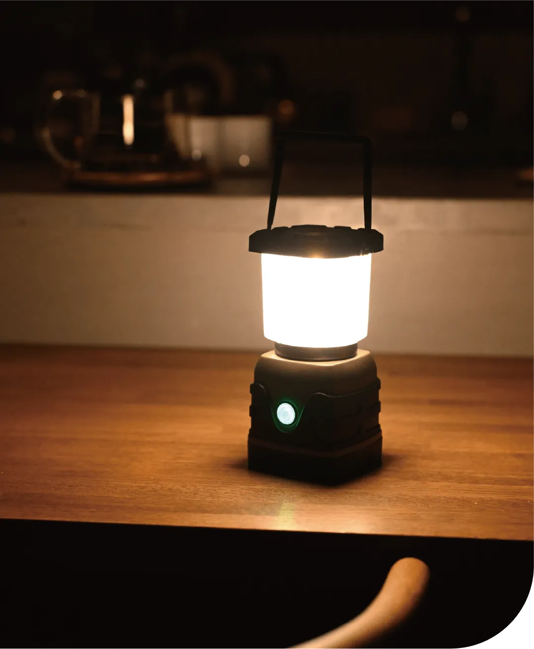 災害時のランタン使用シーン