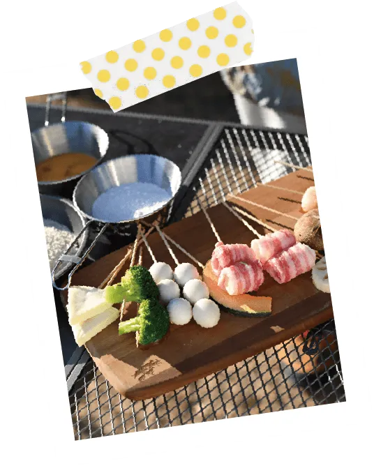 具材をひと口大に切り竹串に刺す