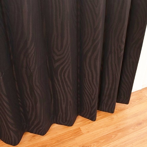 厚地カーテン　オズモ２　２枚組　幅１００×高さ１３５ｃｍ　ブラック 幅１００×高さ１３５ｃｍ　ブラック