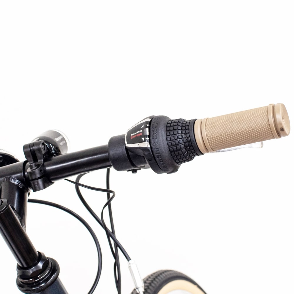 26インチ自転車 ６速 オートライト【江戸川区内送料無料】ライトグリーン 26インチ自転車 6速 オートライト【江戸川区内送料無料】ライトグリーン