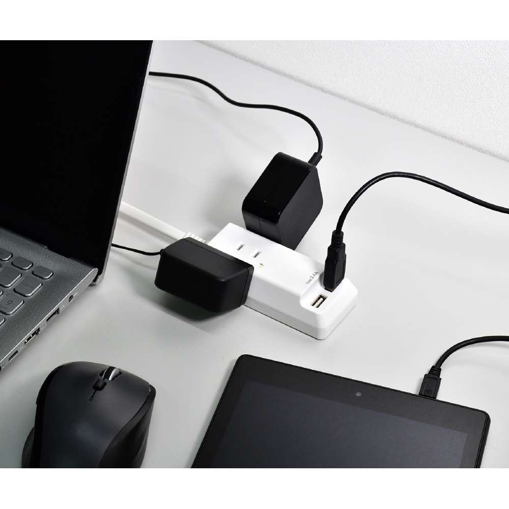 朝日電器　耐雷ＵＳＢコード付きタップ　１．５ｍ　ＷＬ－２２１５ＳＵ 1.5ｍ