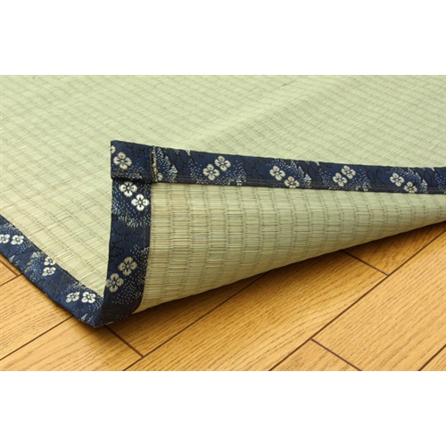 イケヒコ・コーポレーション(IKEHIKO) 　純国産　糸引織　い草上敷　『日本の暮らし』　本間６畳（２８６×３８２ｃｍ） 本間６畳（２８６×３８２ｃｍ）