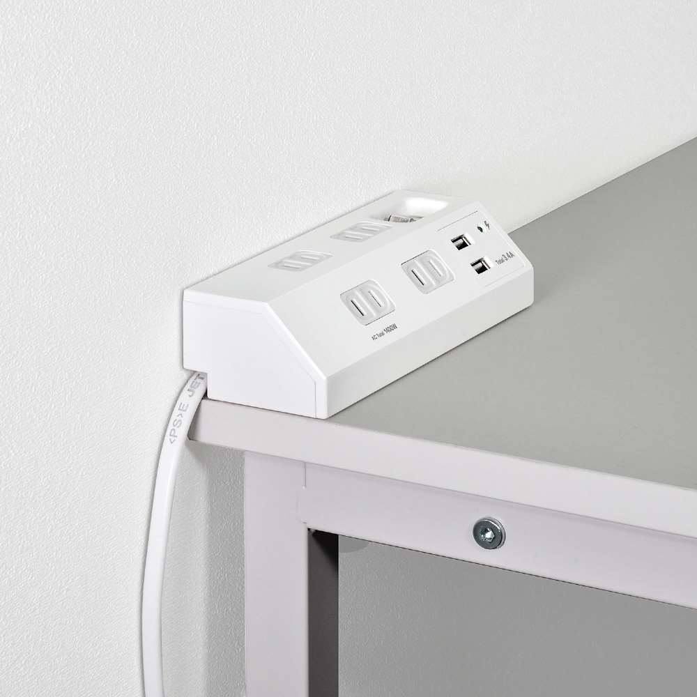 朝日電器　集中ＳＷ付デスクＵＳＢタップ　ＷＬＳ－ＤＳ４２３２ＳＵＡ（Ｗ）