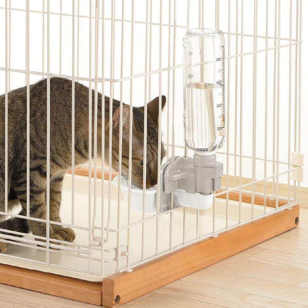 リッチェル　キャットウォーターディッシュ　ボトル付き　Ｓ　Ｗ
