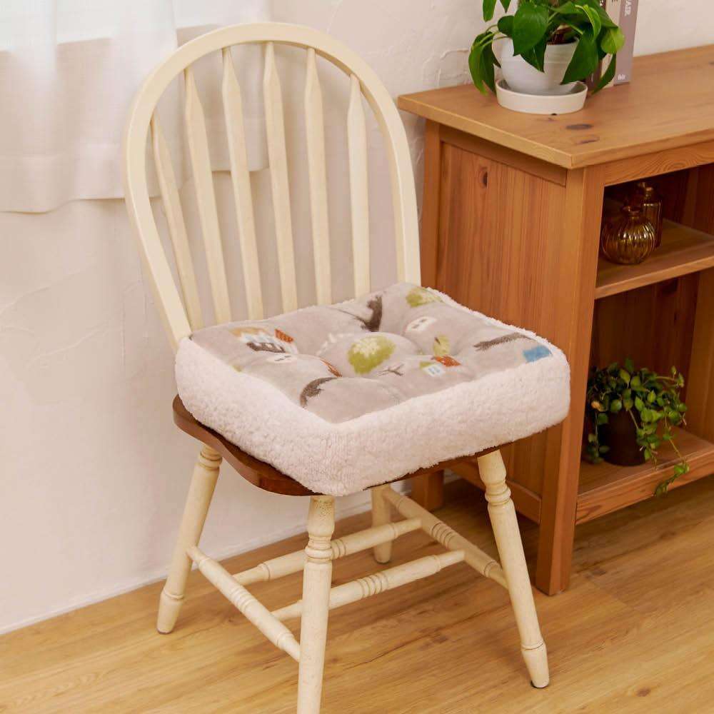 LIFELEX　マチ付クッション　ネコ　４０×４０×１０　グレージュ