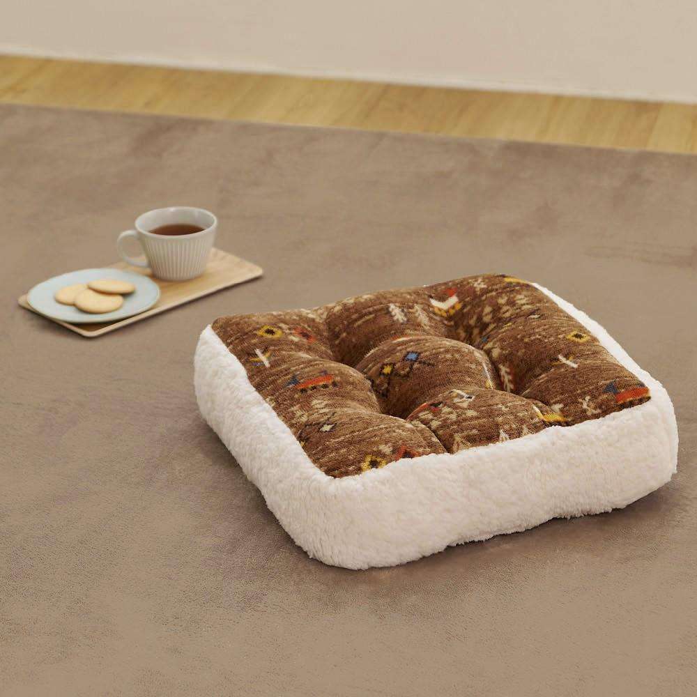 LIFELEX　マチ付クッション　ギャベ　４０×４０×１０　ブラウン