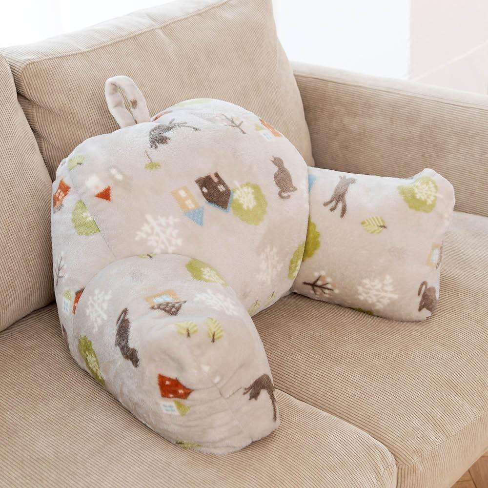 LIFELEX　リラックスクッション　ネコ　６５×４６×３１　グレージュ