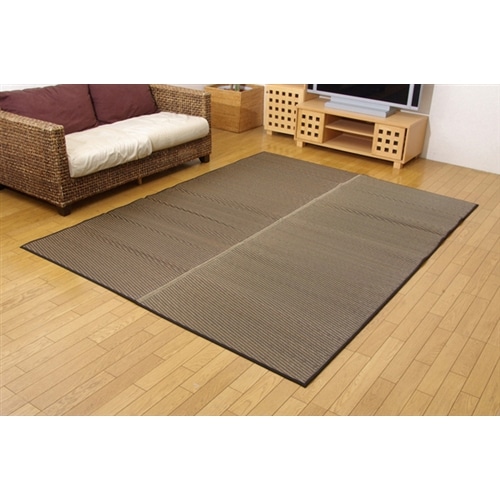 イケヒコ・コーポレーション(IKEHIKO) 　純国産　い草ラグカーペット　『Ｆソリッド』　ダークブラウン　１９１×２５０ｃｍ（裏：ウレタン） ダークブラウン　１９１×２５０ｃｍ