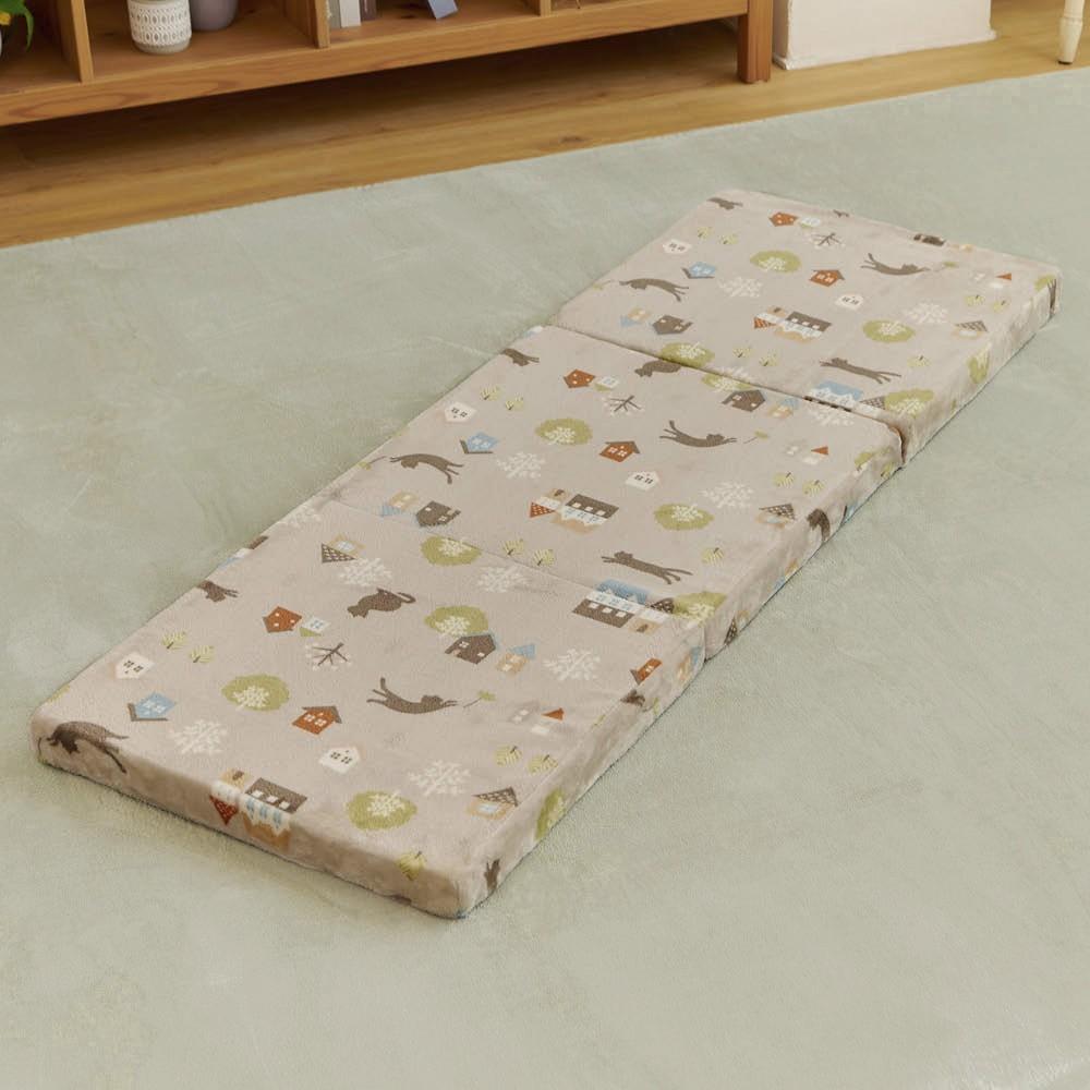 LIFELEX　３ＷＡＹごろ寝クッション　ネコ　５０×１５０×５　グレージュ