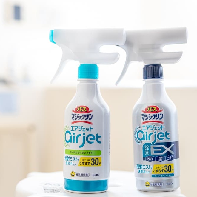 シューッと続くミストが気持ちいい！「バスマジックリンエアジェット」