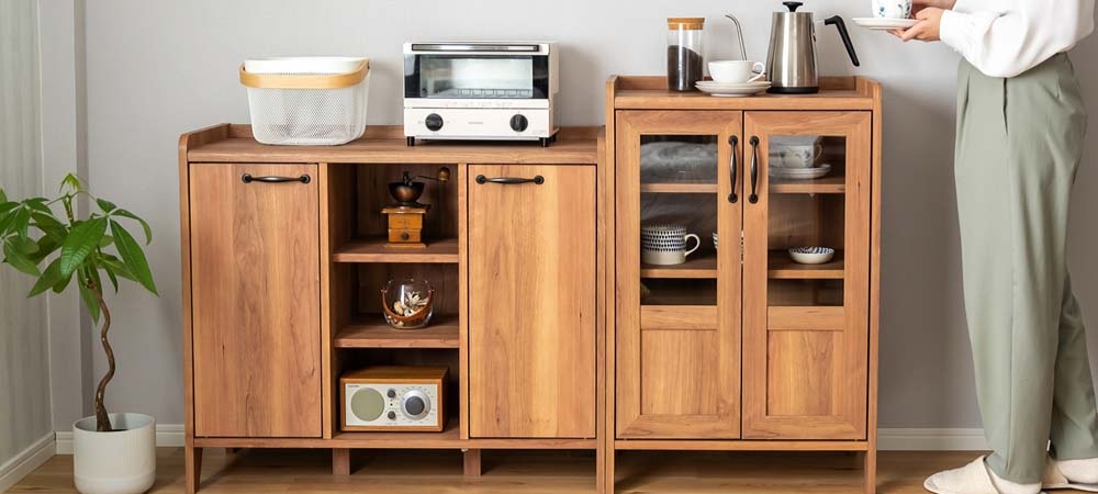 完成家具シリーズ、キャビネットと収納棚